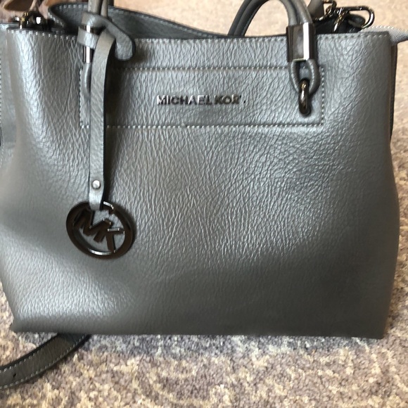 MICHAEL Michael Kors Handbags - Michael Kors shoulder bag in medium grey